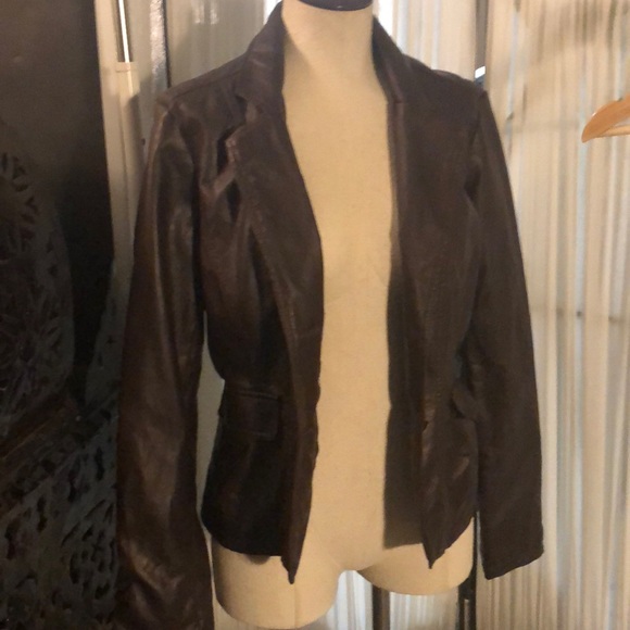 Brown pleather jacket - Picture 2 of 7